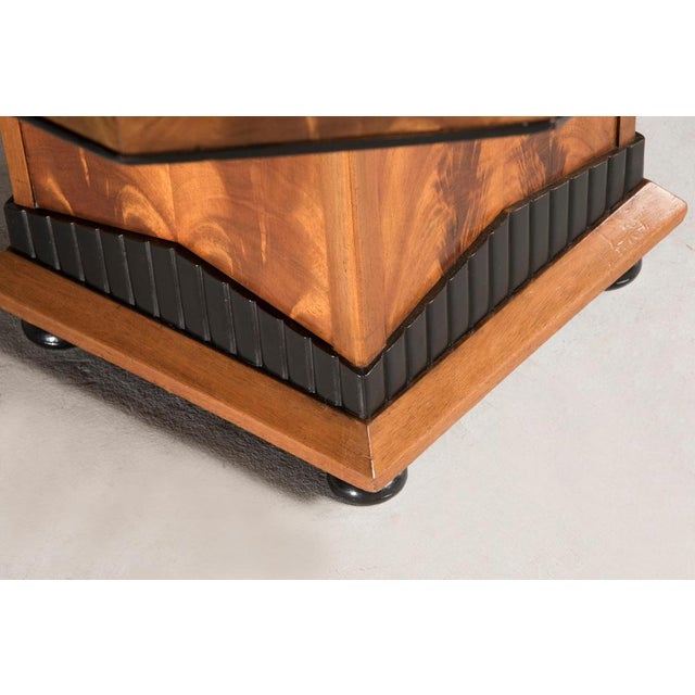 Art Deco Wood Squared Extendable Table, 1930s For Sale - Image 6 of 17