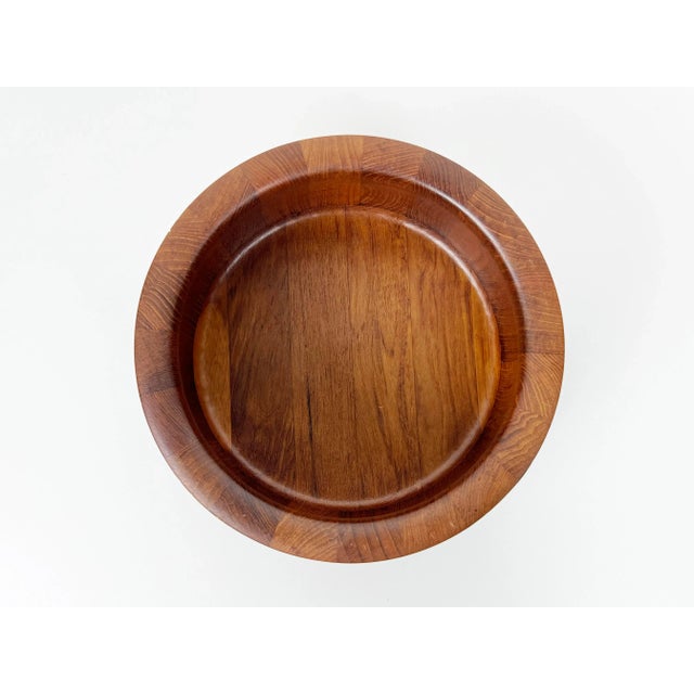 Brown Large Danish Teak Bowl by Richard Nissen For Sale - Image 8 of 11