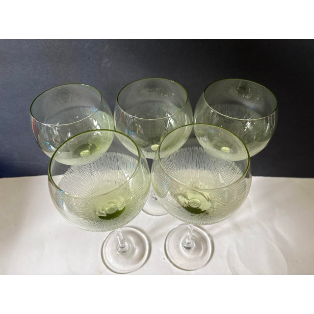 Late 20th Century Olive Green Ombré Optic Ribbed Balloon Bowl Wine Goblets - Set of 5 For Sale In Indianapolis - Image 6 of 9