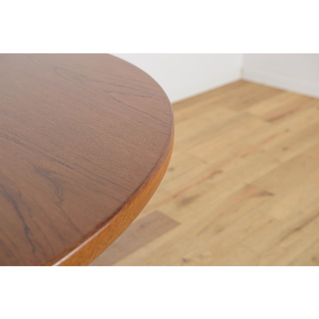 Mid-Century Round Teak Extendable Dining Table, United Kingdom, 1950s For Sale - Image 11 of 17