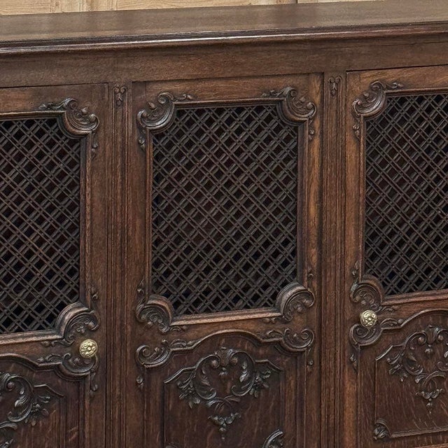 Antique Liegoise Louis XIV Credenza With Lattice Doors For Sale In Dallas - Image 6 of 17