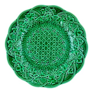 Wedgwood Green Majolica Grape Leaf Basket Weave Plate For Sale