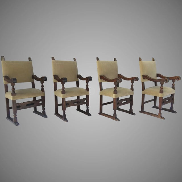 Wood 19th Century Italian Walnut Armchairs Carved Feet For Sale - Image 7 of 7