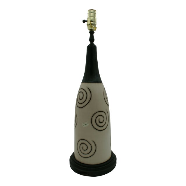 Late 20th Century Black & Ivory Spiral Chulucanas Longneck Vase Pottery Lamp For Sale