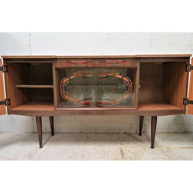 English English Mid Century Formica Cocktail Sideboard With Stenciled Glass For Sale - Image 3 of 9