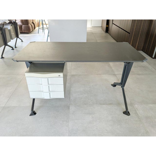 Desk in Metal and Grey Vinyl by BBPR for Olivetti Synthesys, 1963 For Sale - Image 15 of 18