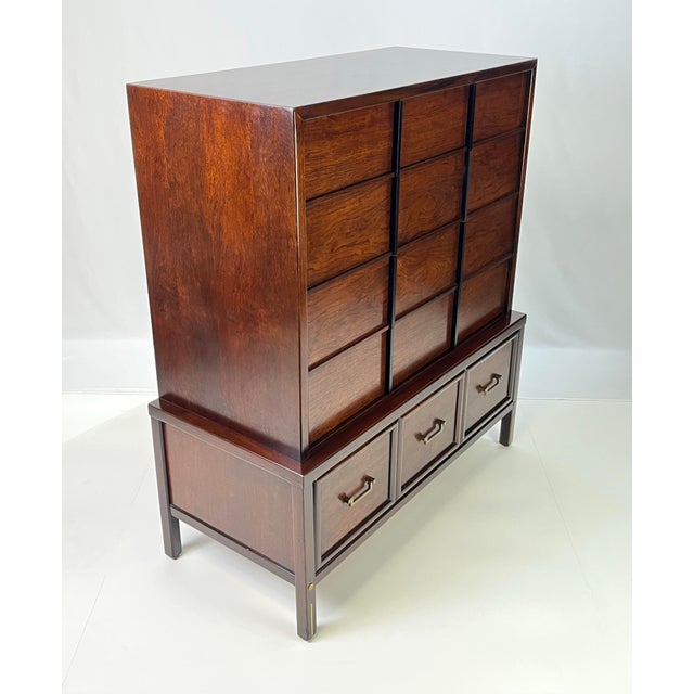 Mid-Century Modern Mid 20th Century American of Martinsville Chest For Sale - Image 3 of 12