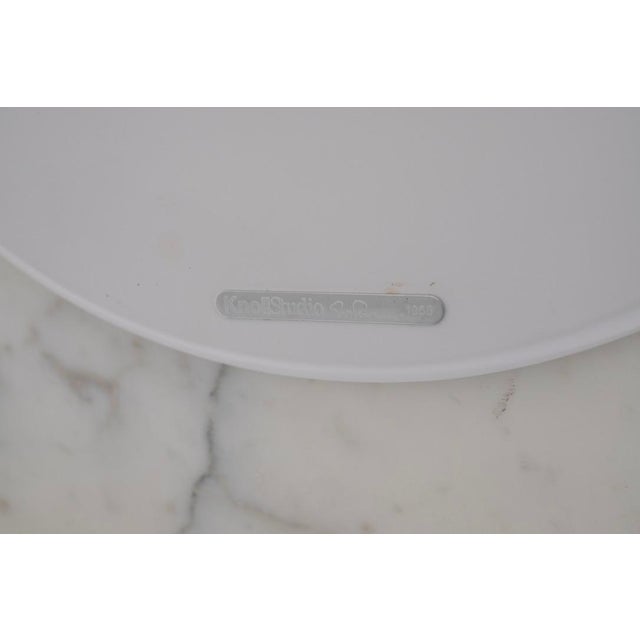 Tulip Marble Dining Table by Eero Saarinen for Knoll International, 2009 For Sale - Image 3 of 17