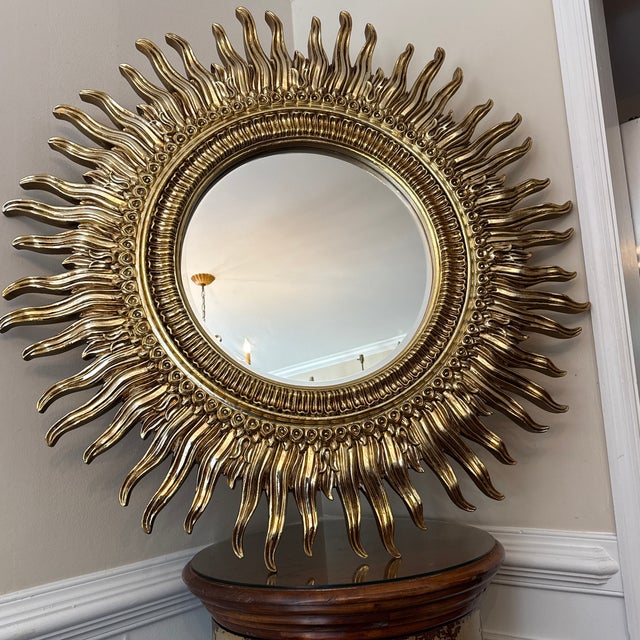 Mid-Century Modern Vintage 1970s Gilded Gold Sunburst Wall Mirror – Hollywood Regency / MCM Accent For Sale - Image 3 of 10