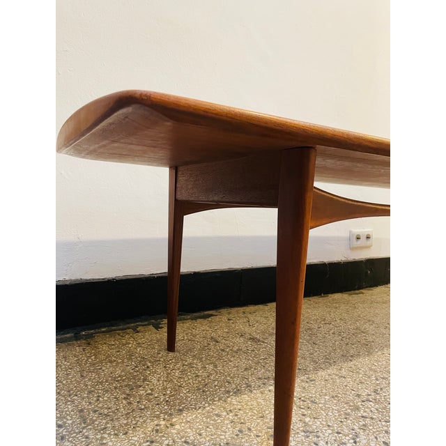 Tove & Edvard Kindt-Larsen Model FD 503 Teak Coffee Table by Tove & Edvard Kindt-Larsen for France & Søn, 1960s For Sale - Image 4 of 11