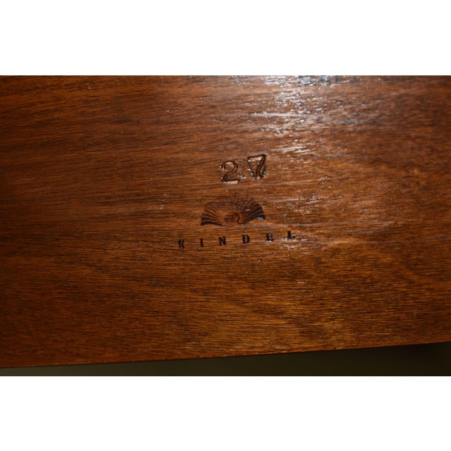 Mid Century Georgian Double Pedestal Banded Dining Table by Kindel Furniture For Sale - Image 11 of 12