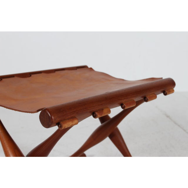 1960s Vintage Danish Stool in Teak and Leather by Poul Hundevad, 1960s For Sale - Image 5 of 10