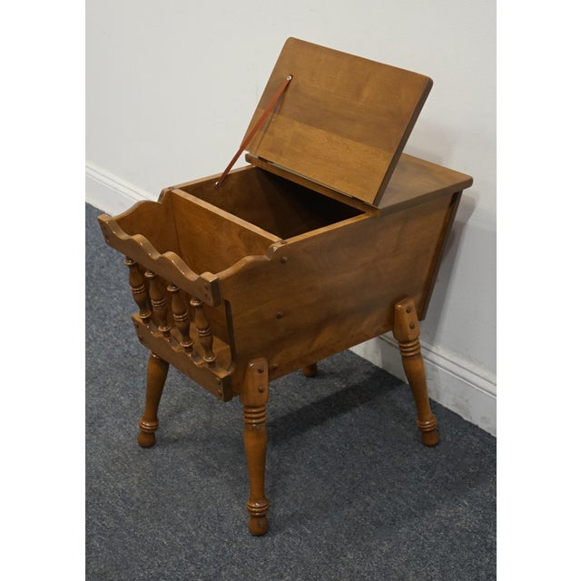 Wood Ethan Allen / Baumritter Solid Hard Rock Maple Colonial Early American 17x25" Accent Dough Box End Table 2548 For Sale - Image 7 of 9