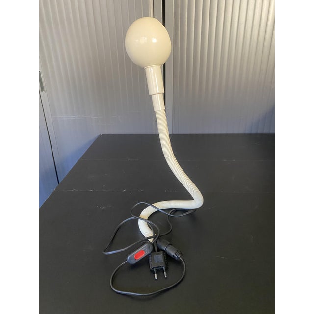 Vintage White Hebi Lamp in Cream White by Isao Hosoe for Valenti, 1970s For Sale - Image 4 of 15