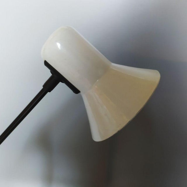 Space Age White Table Lamp from Veneta Lumi, 1970s For Sale - Image 3 of 9