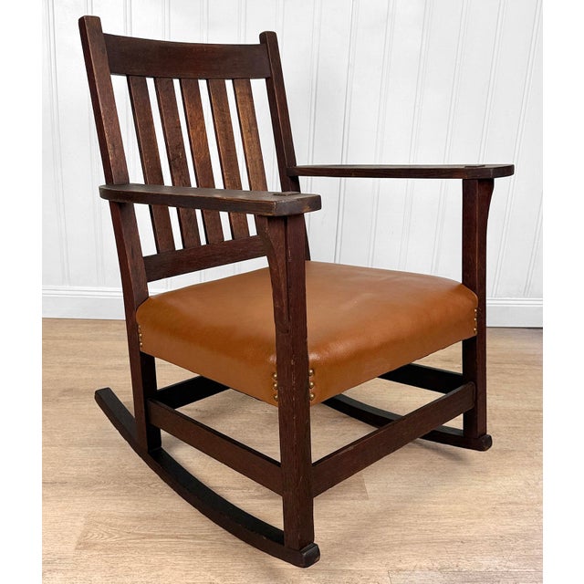 Antique Arts & Crafts Quartersawn Oak Rocking Chair For Sale - Image 4 of 15