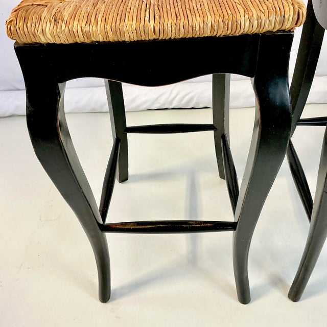 1980s Vintage Boho Chic Farmhouse Rush Seat Ladderback Barstools - A Pair For Sale - Image 9 of 17