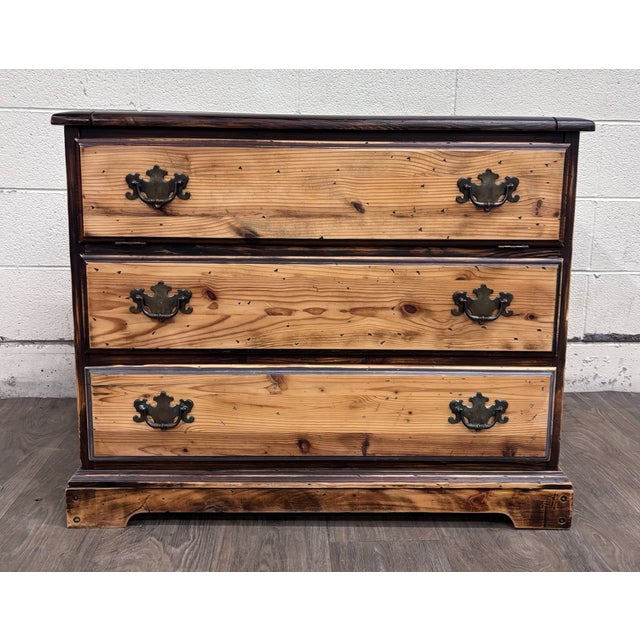 Traditional Vintage Solid Pine Three Drawer Lift Top Blanket Chest For Sale - Image 3 of 11