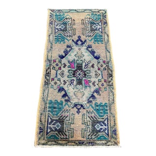 Turkish Yastik Rug 1'7" x 3'2" For Sale