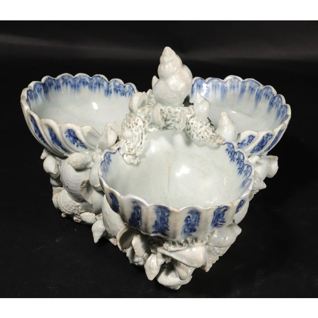 Bow Porcelain Underglaze Blue & White Shell Sweetmeat Stand For Sale - Image 14 of 16