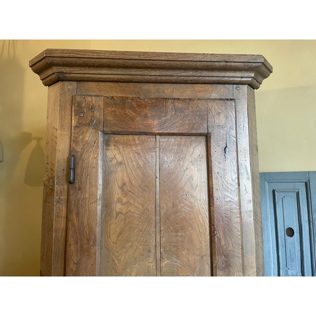 French Corner Cupboard in Walnut and Oak, 19th Century For Sale - Image 9 of 18