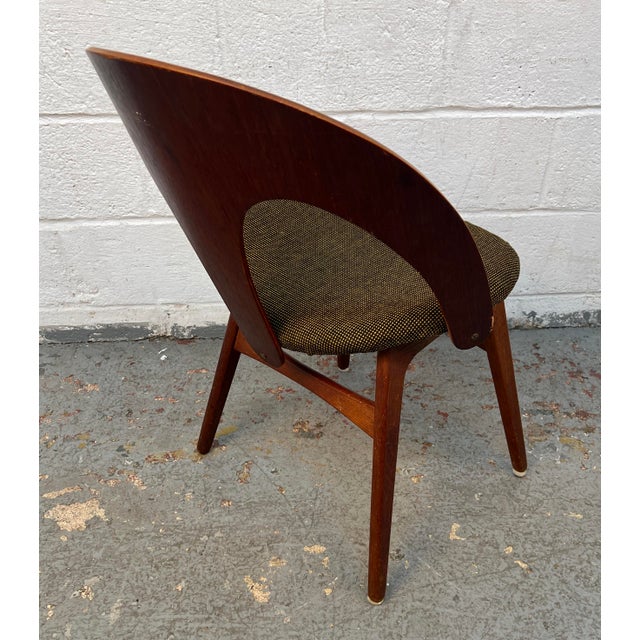 Set of Four Unique Mid-Century Bentwood Dining Chairs For Sale - Image 9 of 12