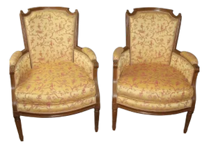 Louis XVI Walnut Bergère Armchairs, Late 18th Century, Set of 2
