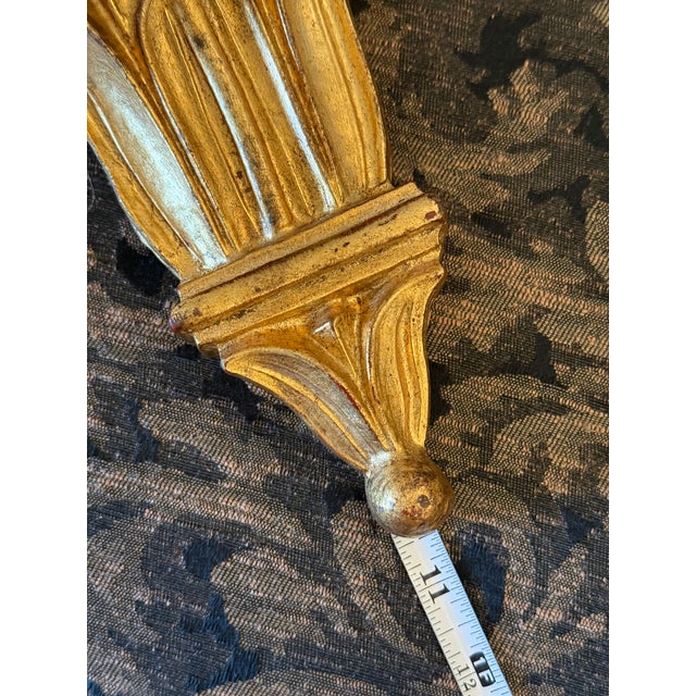 Wood Vintage Italian Neoclassical Gilt Wood Wall Bracket For Sale - Image 7 of 9