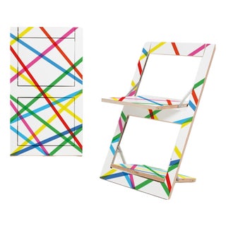 Fläpps Folding Chair – Bunte Linien from Ambivalenz For Sale
