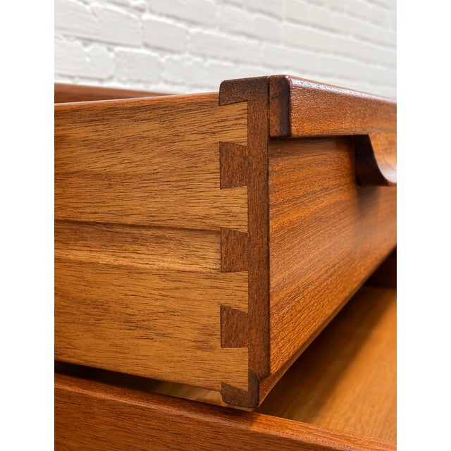 Mid Century Modern Danish Teak Credenza / Media Console, C. 1960s For Sale - Image 9 of 12