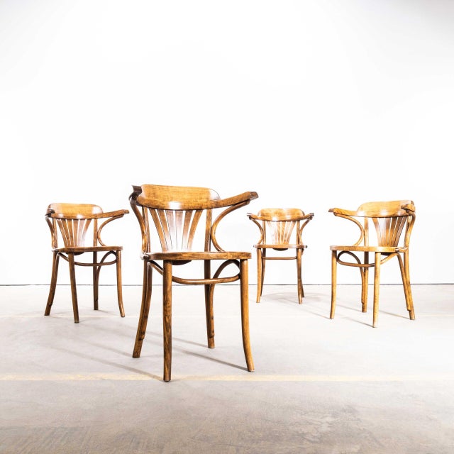 French Bentwood Fan Back Dining Chairs, 1970s, Set of 4 For Sale - Image 10 of 10