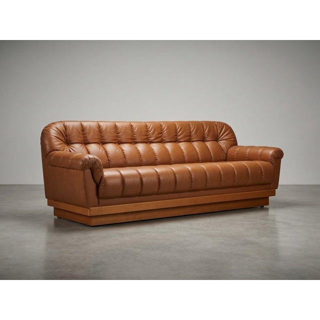 Mid-Century Modern Hungarian Tufted Leather Sofa, 1970s For Sale - Image 6 of 6