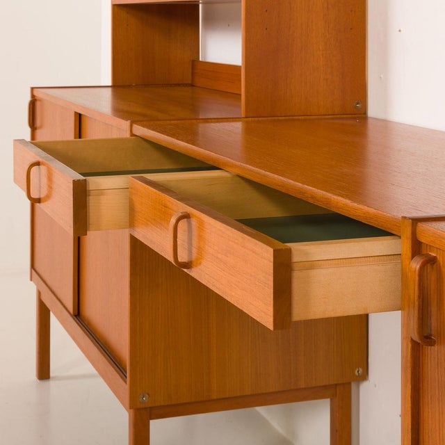 Free-Standing Wall Unit with Desk by Bertil Fridhagen for Bodafors, Sweden, 1960s For Sale - Image 10 of 18
