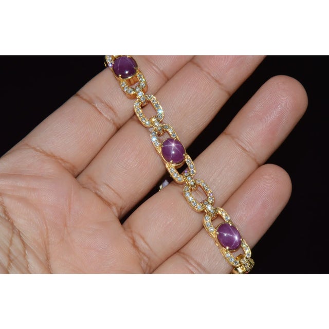 Early 21st Century Gia Natural 25.14Cts vs F Diamond Unheated Star Ruby Solid 18k Gold Stacking Tennis Bracelet For Sale - Image 5 of 11