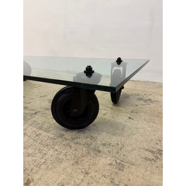 Mid-Century Modern Gae Aulenti Tavolo Con Ruote Low Glass Coffee Table on Casters for Fontana Arte For Sale - Image 3 of 11