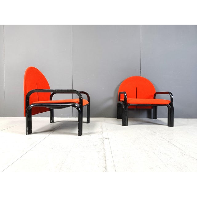 Set of L54 Armchairs by Gae Aulenti for Knoll, 1970s, in Good conditions. Designed 1970 to 1979 This piece is attributed...