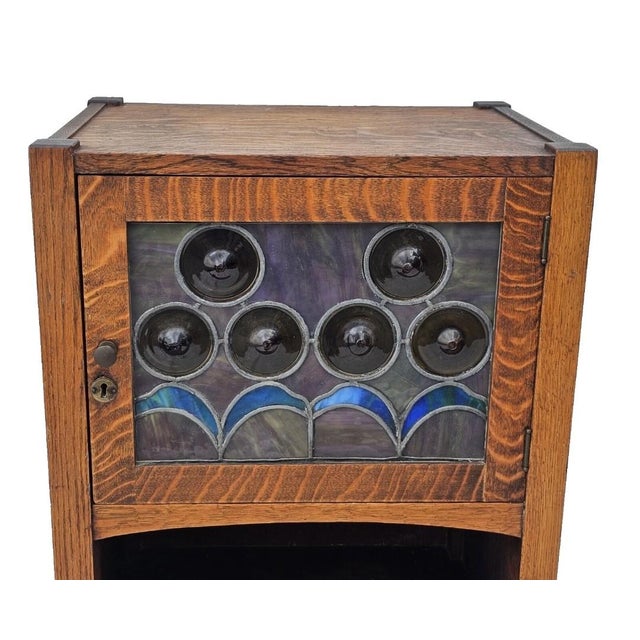 Glass Antique 1910s Tiger Oak Arts & Crafts / Mission Nightstand W/ Leaded Glass Door For Sale - Image 7 of 12