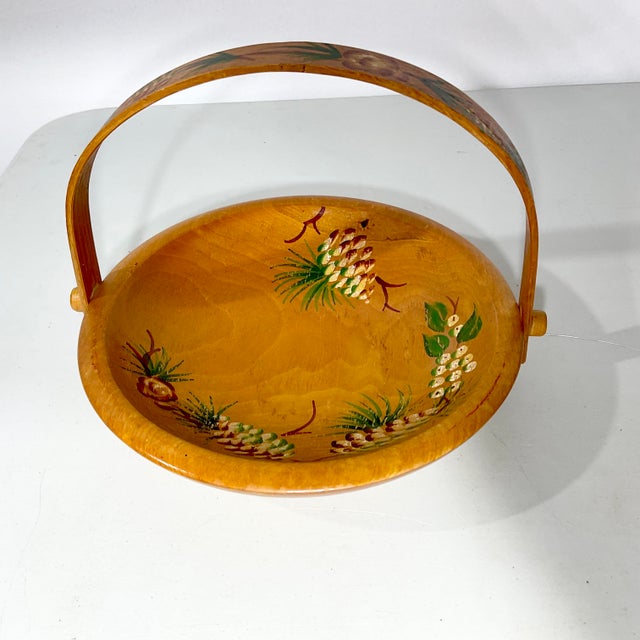 1950s Vintage Arts & Crafts Adirondack Hand Painted Wood Pinecone Catchall Bowl. For Sale - Image 6 of 8
