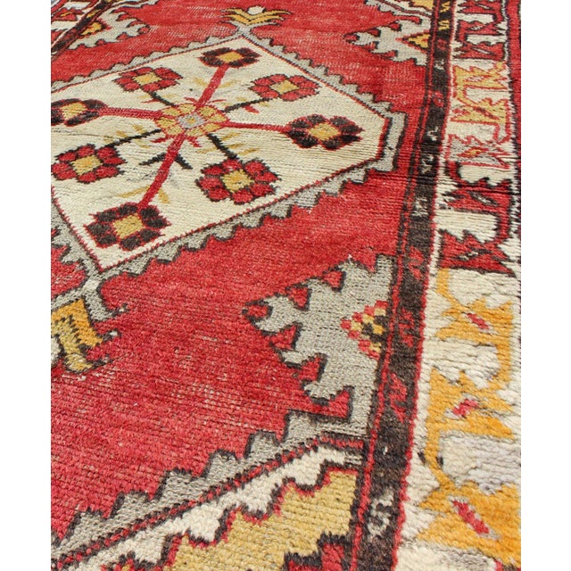 Mid 20th Century Tribal Medallion Vintage Turkish Oushak Rug in Red, Brown, Gray, Yellow For Sale - Image 5 of 7