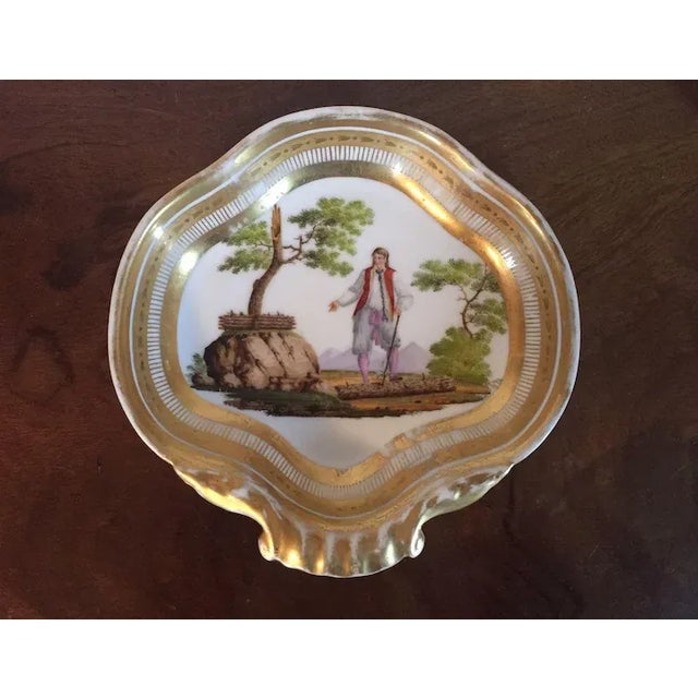 Early 19th Century French Empire Paris Porcelain Shell-Shape Dish For Sale In New York - Image 6 of 9
