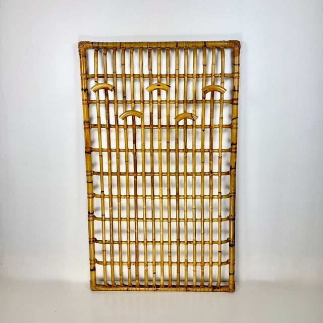 Mid-Century Italian Bamboo Wall Coat Rack, 1960s, in Very Good conditions. Designed 1960 to 1969