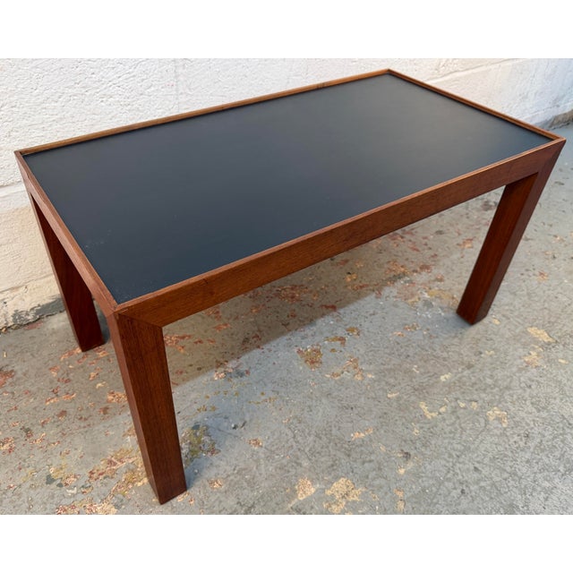 Vintage Mid-Century Modern Teak & Black Formica Nesting Tables – Set of 2 For Sale - Image 11 of 15