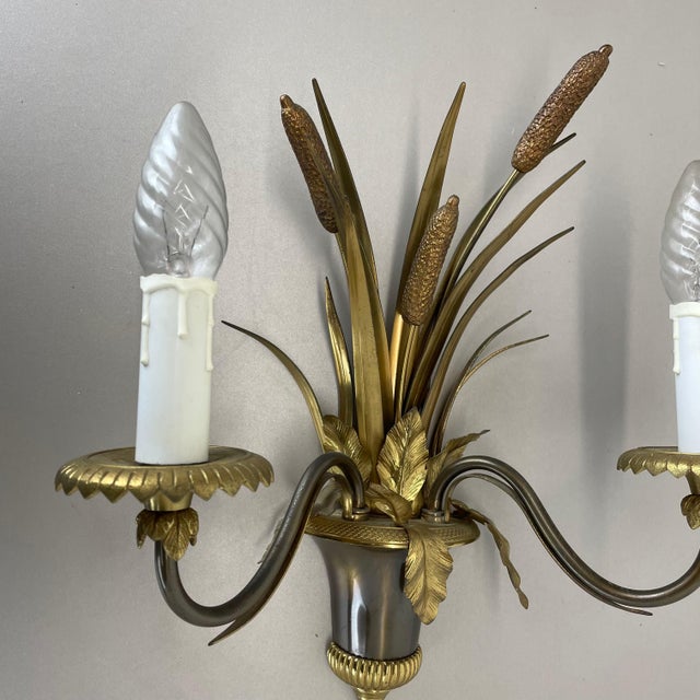 Florentine Brass Wall Lights from Maison Charles, France, 1970s, Set of 2 For Sale - Image 6 of 18