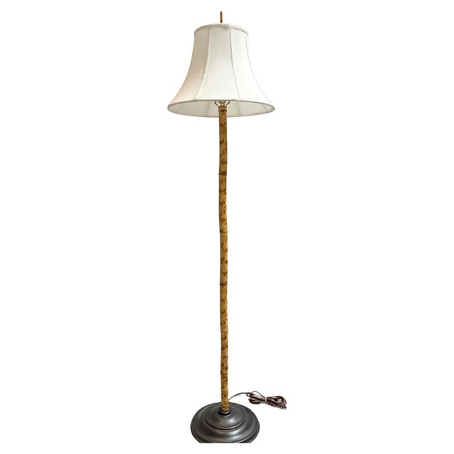 French Modern Natural Bamboo Floor Lamp, Circa 1960s For Sale - Image 4 of 9