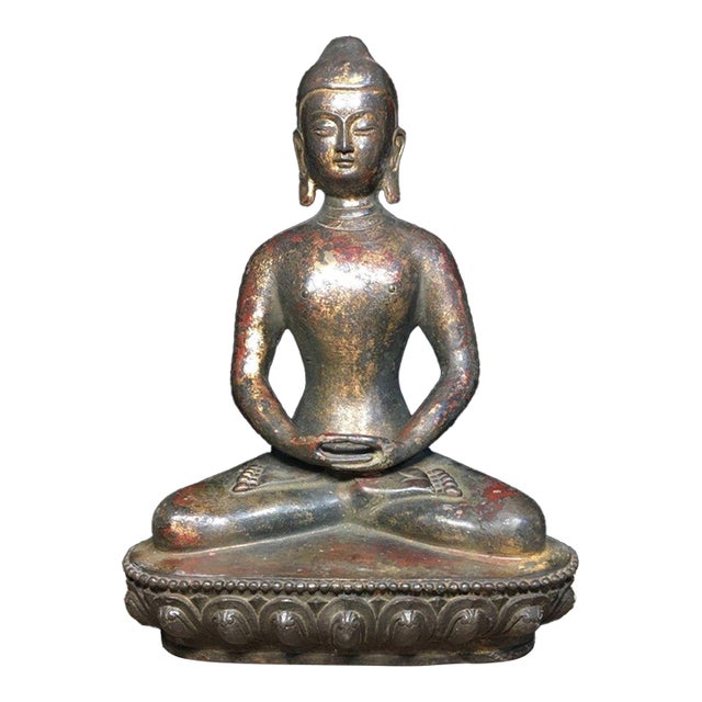 Bronze Seated Shakyamuni Buddha Figure on Lotus Base For Sale