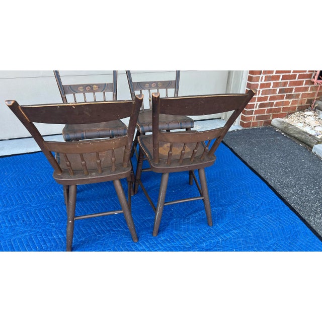 Set of 4 Paint Decorated Plank Seat Chairs, Pennsylvania, Circa 1850's For Sale - Image 11 of 12