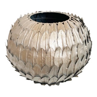 1980s Decorative Silver Metal Artichoke Leaf Vase For Sale