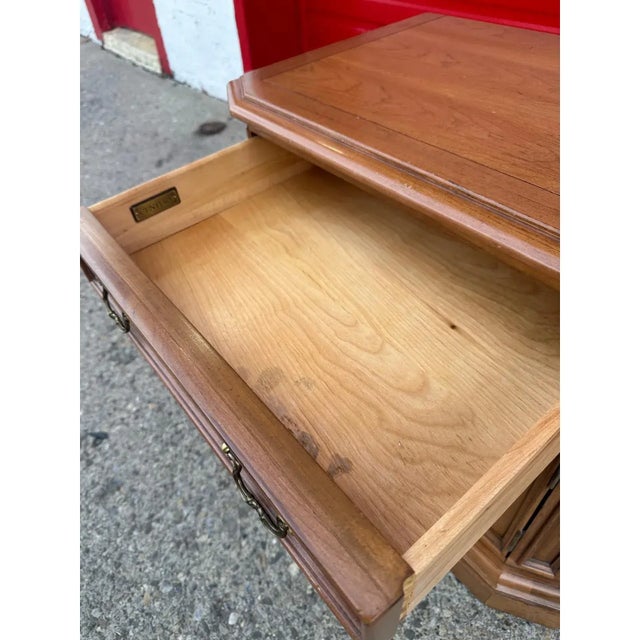 1990s Century Furniture Cardella Collection Nightstands - A Pair For Sale - Image 9 of 13