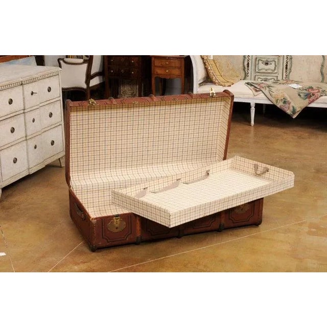 20th Century Italian Leather, Wood and Brass Travel Trunk For Sale In Atlanta - Image 6 of 12