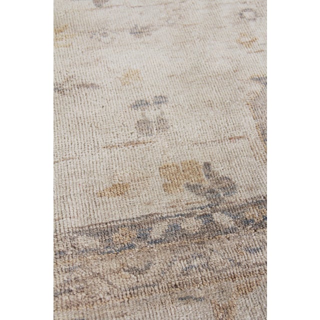 Traditional Oushak Hand-Knotted Wool Ivory Rug - 12'x15' For Sale - Image 3 of 8